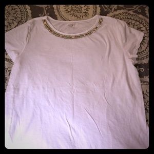 White t-shirt with beaded neckline